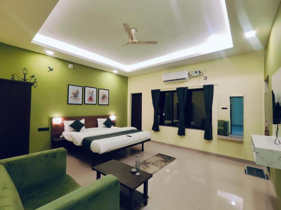 Emerald Euphoria The Luxury Stay Near Infocity Best Seller Bhubaneswar Esterno foto